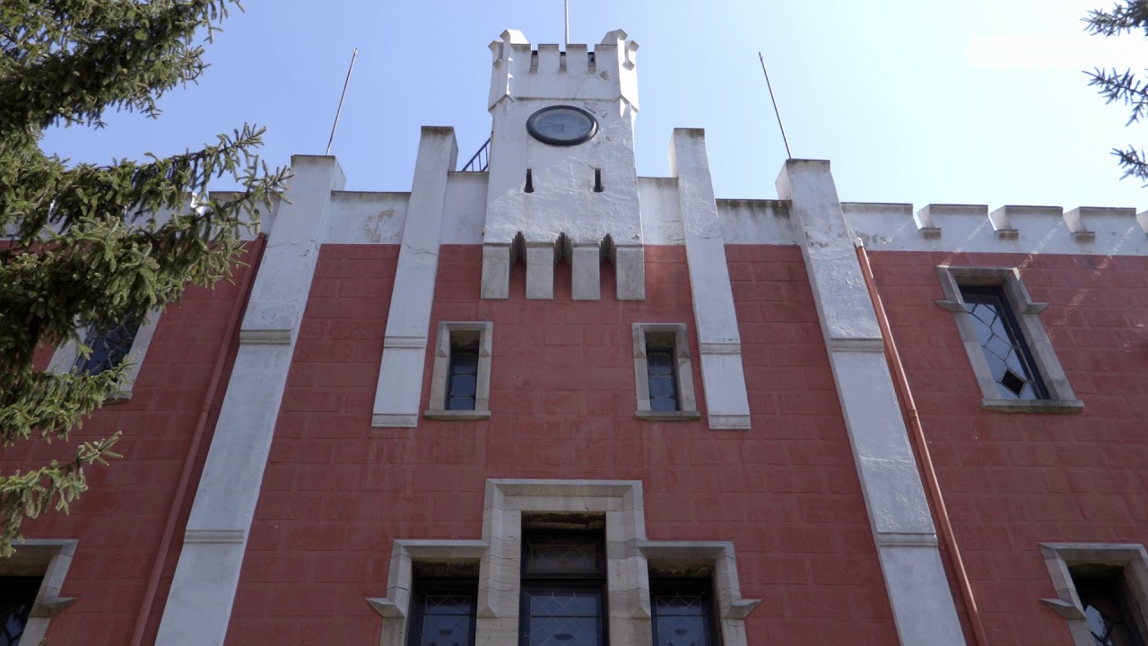 Edificio Central de la Fabrica de La Vega - Patrimonio Industrial de Asturias