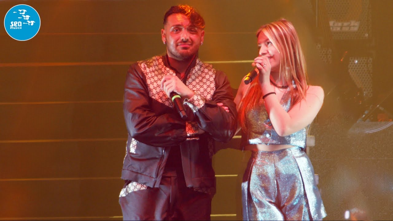 Daniele De Martino Ft. Benny G - La mia sorellina ( Live Palapartenope ) Parte 22