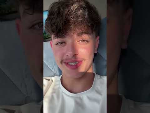 ممنوع حدا يحاكيكي كلمه