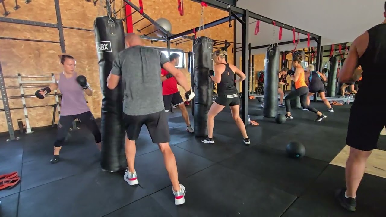 HBX Boxing montage court