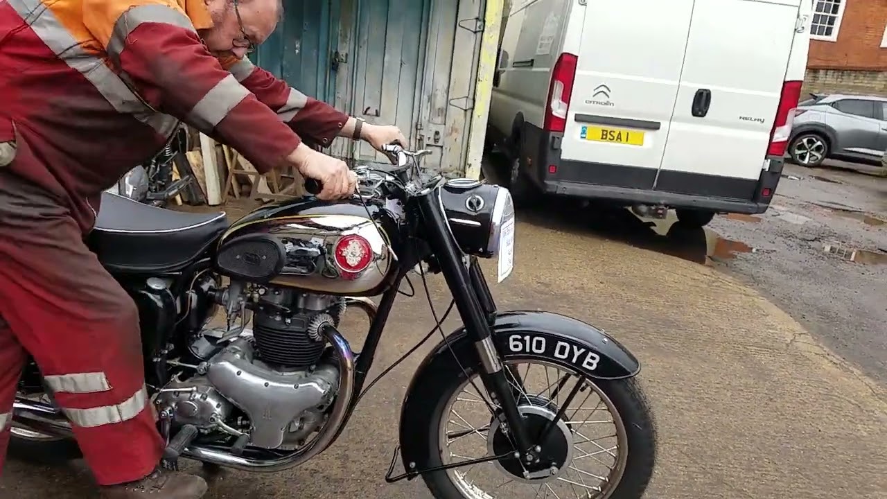 1960 BSA A10 Golden Flash 650cc at Andy Tiernans #08460BSA
