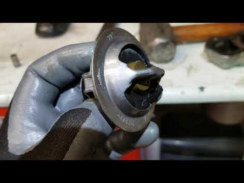 2005-volvo-xc90-thermostat-housing-removal-easy