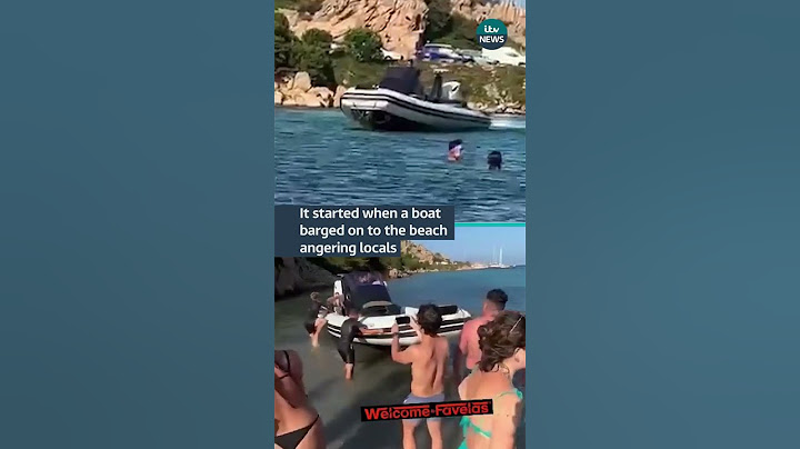 Beach tension leads to shocking flying kick #itvnews #fight