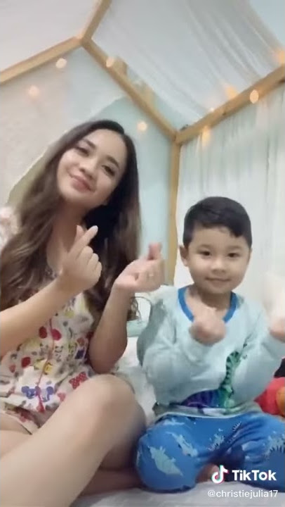 Christie Julia Tik tok