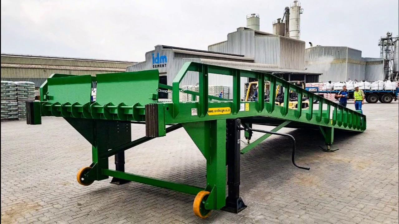 REV MOBILE LOADING YARD RAMPS - YouTube