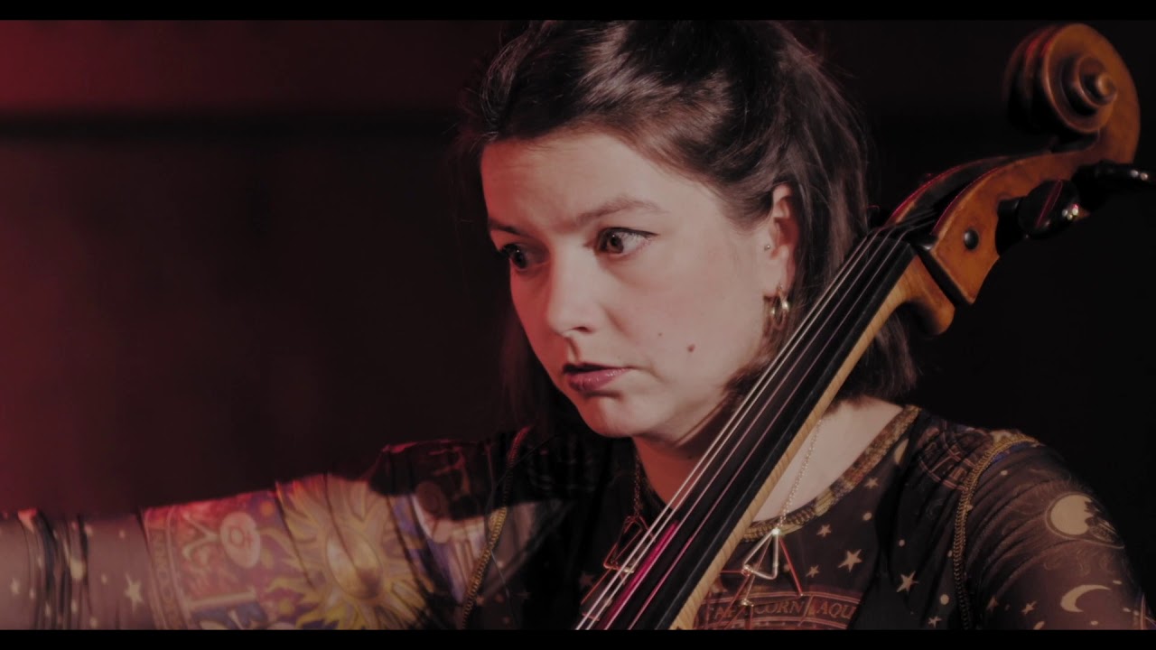 Filakr - Larry Goves