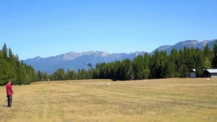 F4U Corsair - Ferndale Flyby Labor Day 2013