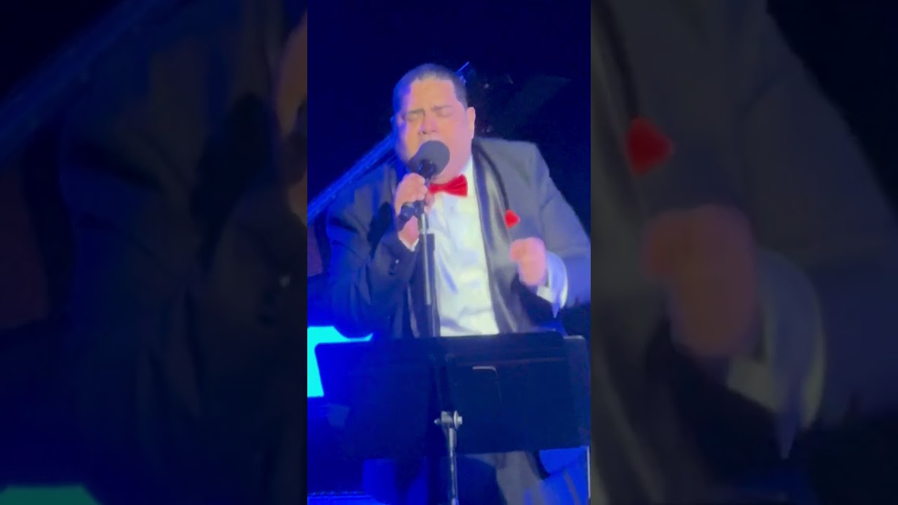 Paul Shapiro's Ribs and Brisket Live at The Triad