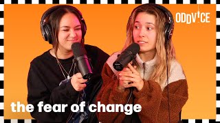 The fear of change | Oddvice Ep. 28
Do you have a to-do list full of things you know you HAVE to do but there’s just this unexplainable mental block to do it? From something as big as starting therapy to the simple task of making a dentist appointment - we tackled why we think humans do this & what we do to avoid this behavior. Check out our Patreon at www.patreon.com/oddvicepodcast for additional episodes, exclusive content, and more! Hosted by Kristen McAtee (@kristenmcatee) & Alex Koot (@alexkoot.jpg). Follow Oddvice on Instagram & Twitter (@oddvicepodcast). The fear of change | Oddvice Ep. 28