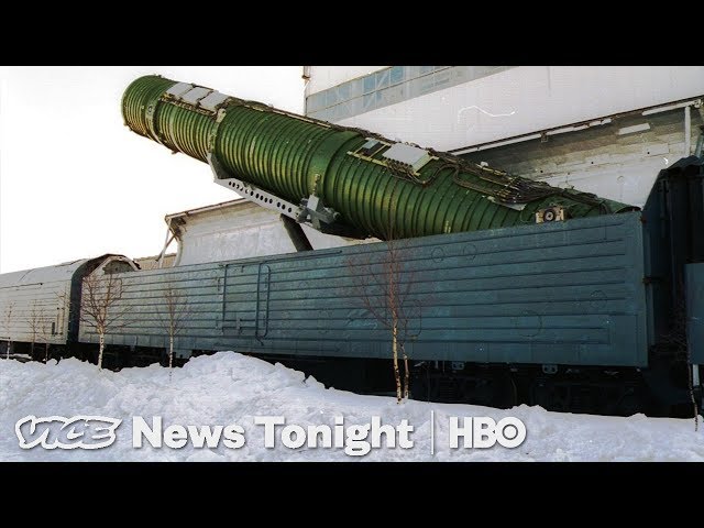 This Is What a Nuclear War Would Actually Look Like (HBO) class=