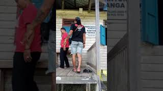 Membumi Perkampungan Putussibau Di Desa Naga Raung Dibareeeeeeeeeeee