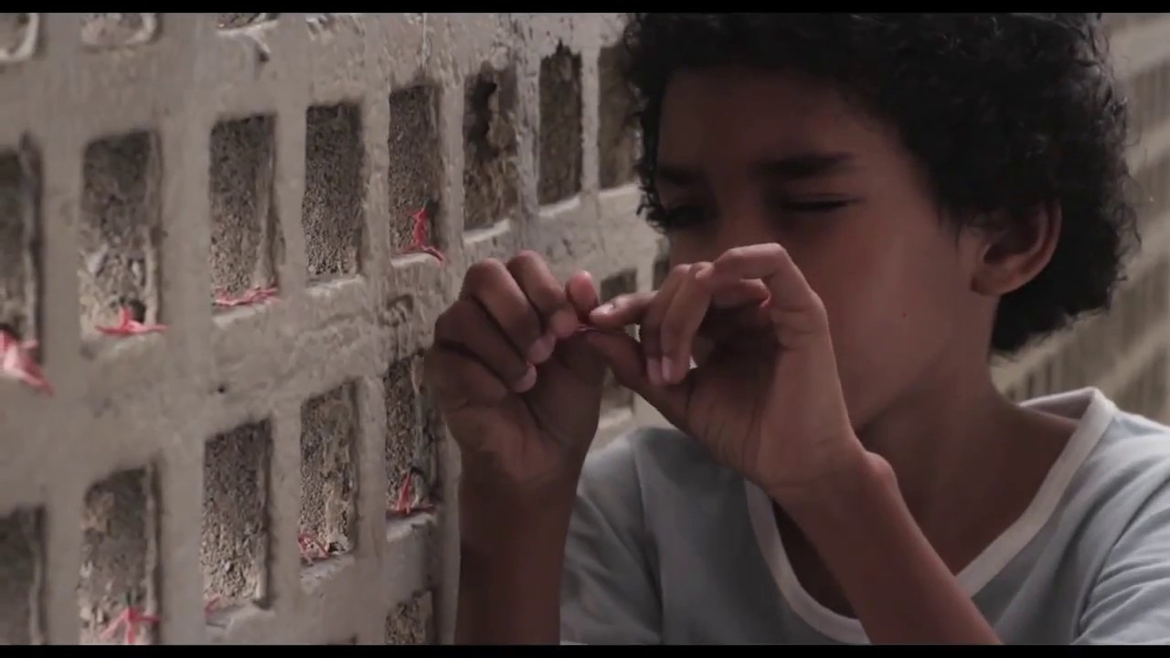 PELO MALO - Official Trailer [HD] - YouTube