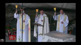 Ave, Ave, Ave Maria - Notre - Dame De Lourdes (Paris, France) Vatican Media Popes Rosary 18/5/21