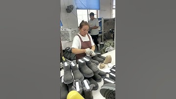 Mesmerizing Snow Boot Making Process 😮🪡