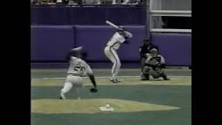 PIT@NYM: Sid Fernandez singles in the fourth inning (1990)