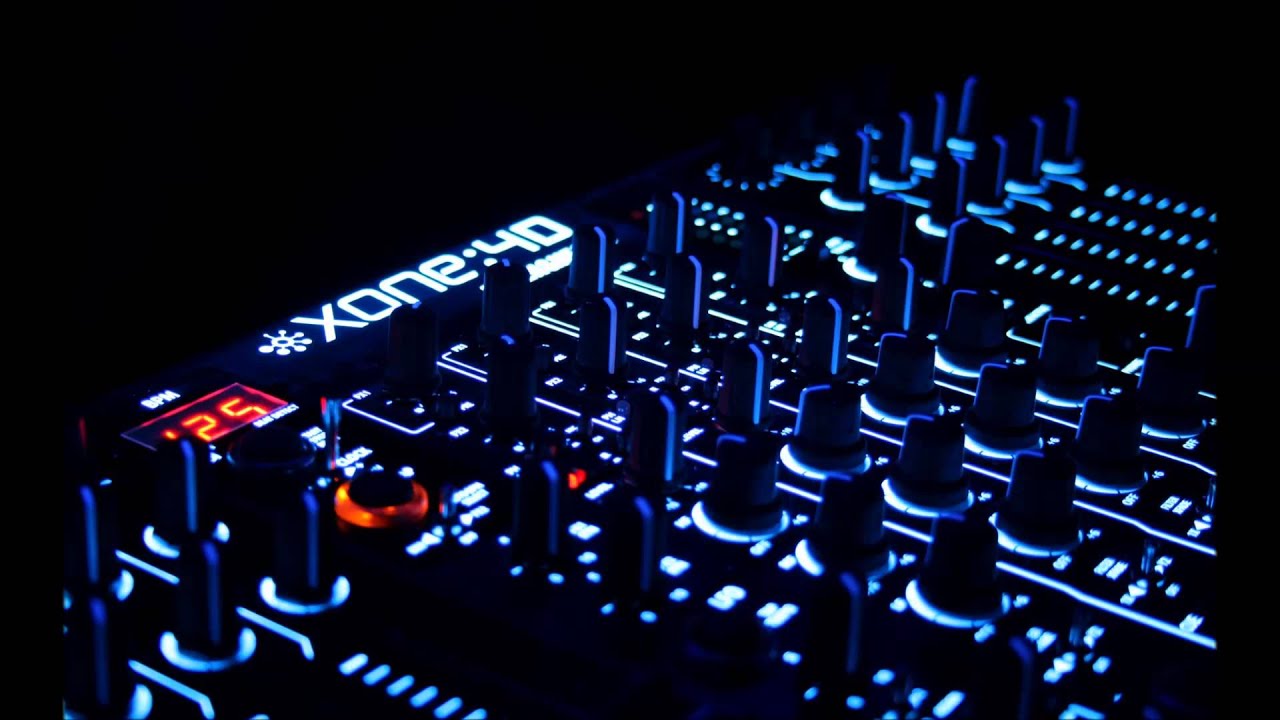 DJ Macro   3 A.M.  (Original Mix)