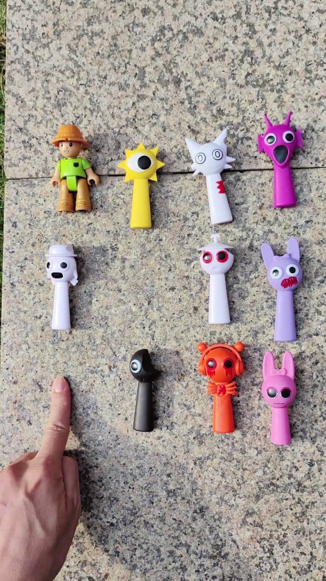 magical disappearance of sprunki mini figures