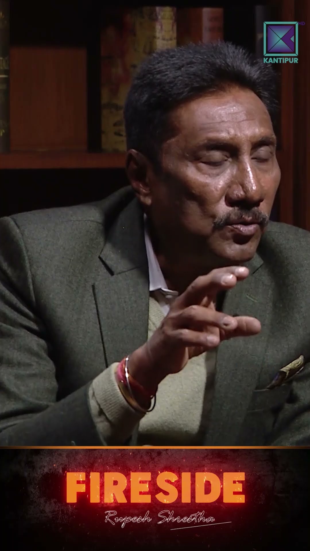 प्रगतिको आंकडा मागेपछि यसरी पन्छिए मन्त्री । Fireside Shorts