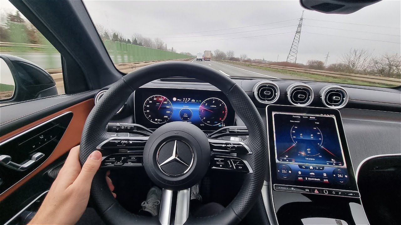 Mercedes GLC 220d miniature 4