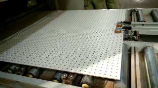 Pegboard perfocel perforated panel aglomerdos MDF blanco natural