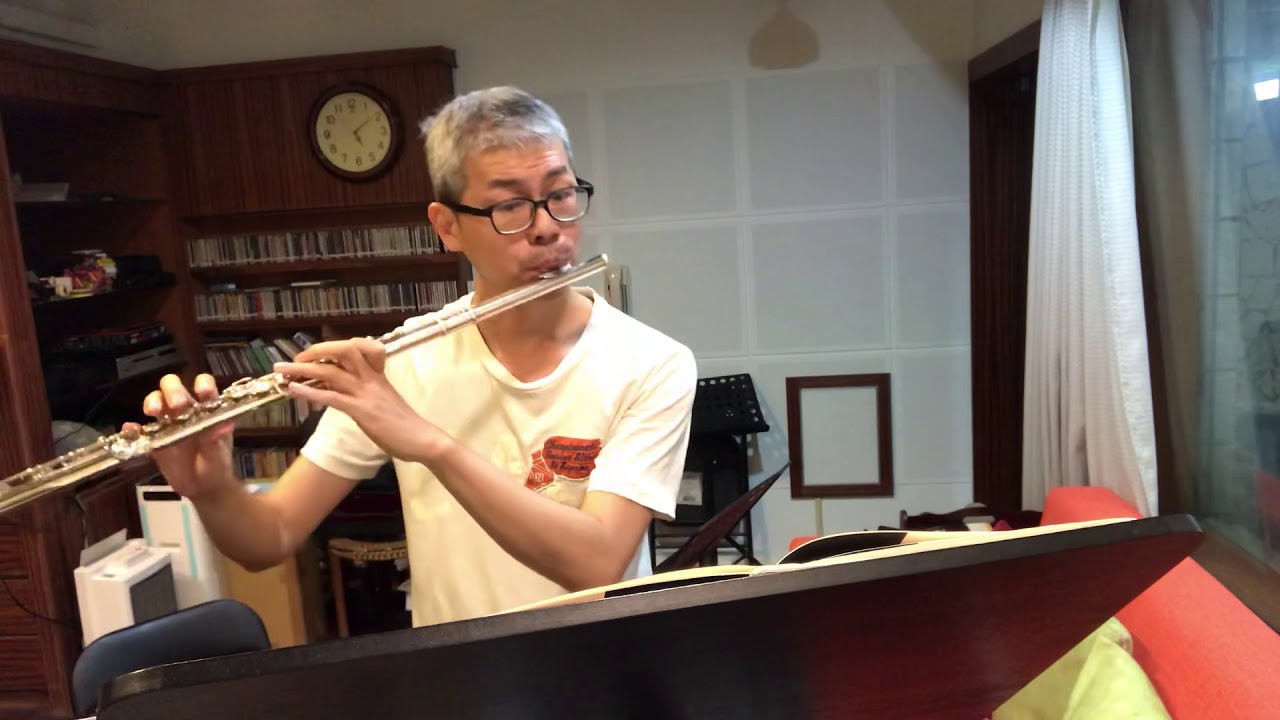 Andersen / 24 Etudes for Flute, op. 33, no. 3 (G Major) YouTube