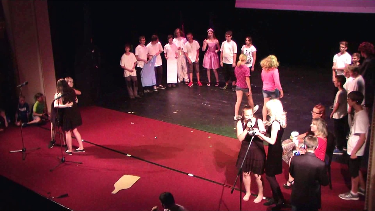 Akademie ZŠ Plhov - Boky jako skríň