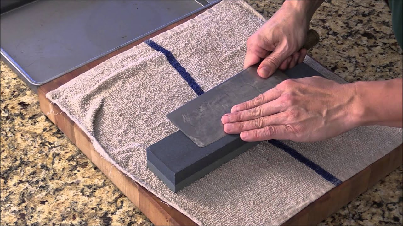 How To Sharpen A Knife- Diamond Stone - YouTube