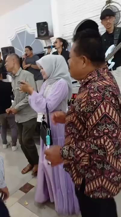 PARIBAN DARI JAKARTA LIVE BAND #shorts