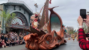 Magic Happens parade - Full show in 4K