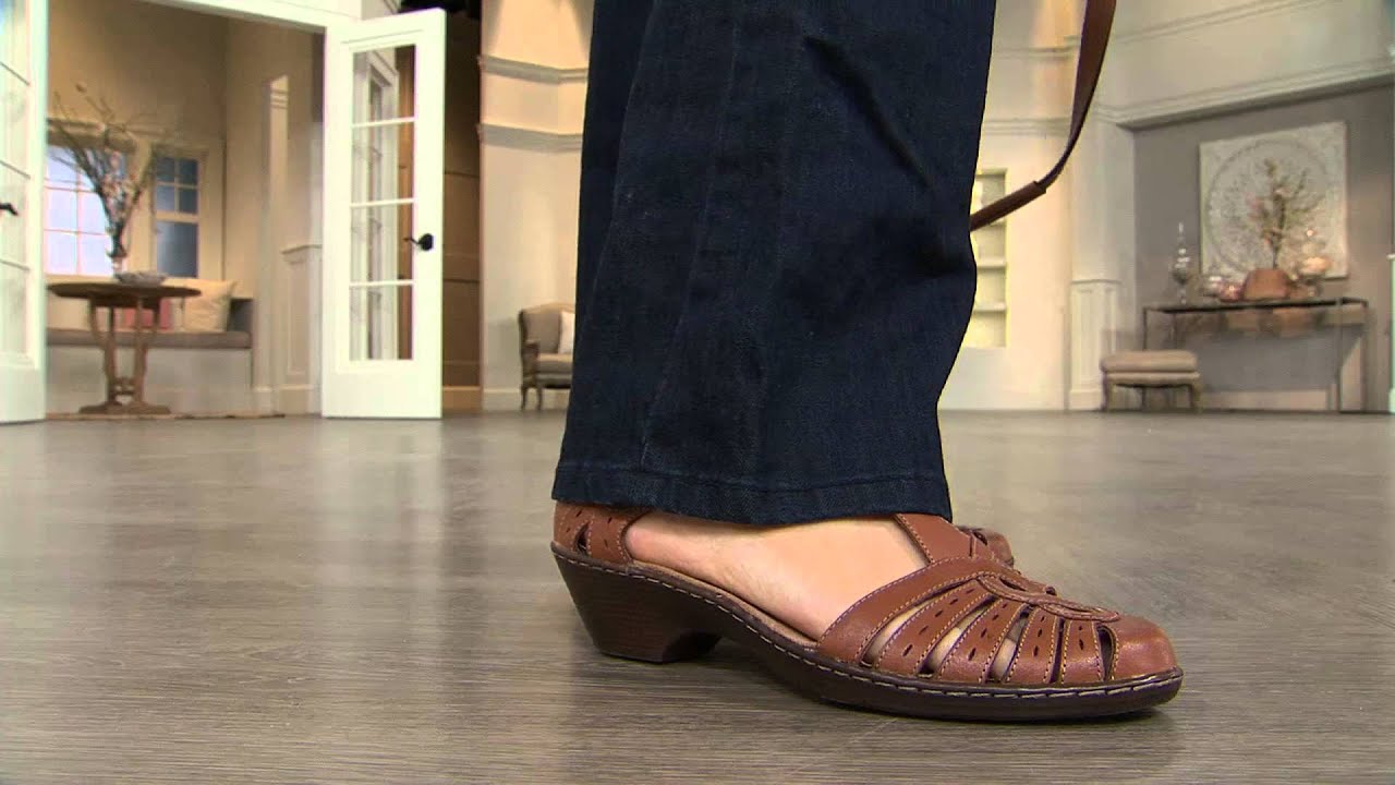 clarks wendy tiger sandals