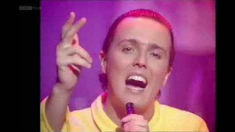 Tears For Fears - Everybody Wants To Rule The World (TOTP 1985)