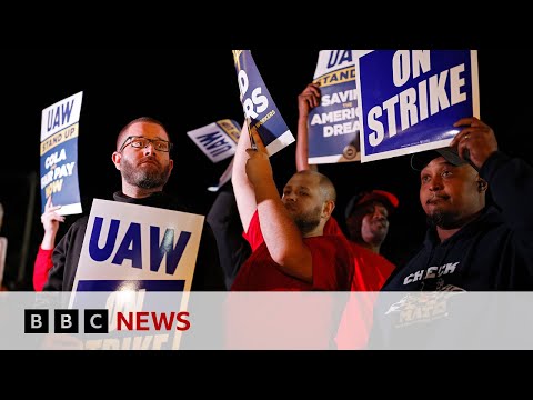 US car worker strikes: 10,000 people walk out at General Motors, Ford and Stellantis – BBC News