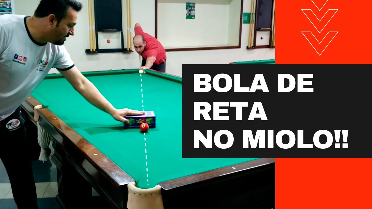 Bolas de bilhar na mesa verde, closeup, ninguém, jogo de sinuca americana