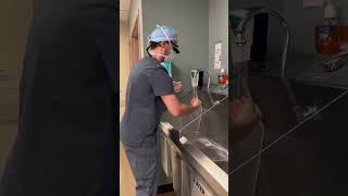 Pre-surgery routine for a hand surgeon #Scrub #Dr #Surgeon #Nurse #Educational #Surgery #Medical