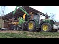 Holzhacken mit john Derre 6210R I Agrarvideos. Ch