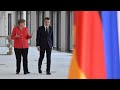 Macron and Merkel to talk EU reform in shadow of migrant crisis