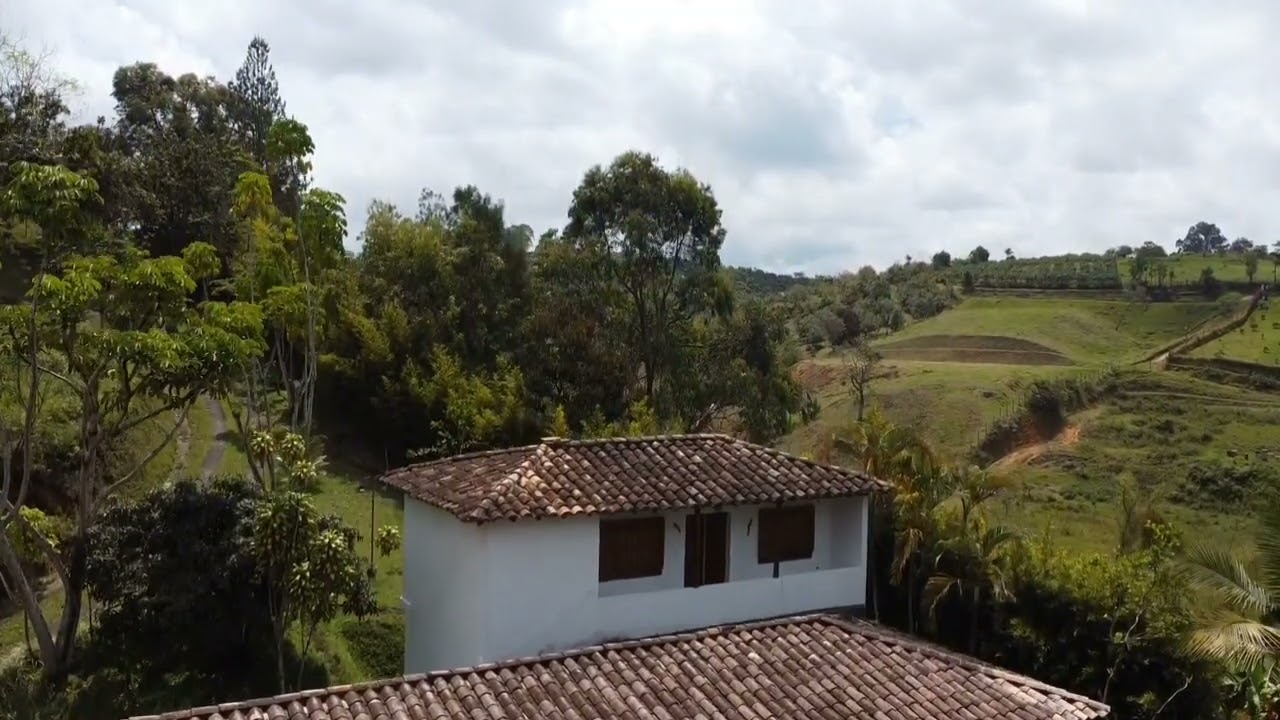 FIINCA EN VENTA SAN VICENTE VEREDA CHAPARRAL SOLO DE CONTADO