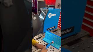 Miller’s Augmented Arc Welding Simulator ⚡️⚡️#welding  #millerwelders #blackwelder #weldwheels #vr