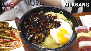 Real Mukbang :) jjajangmyeon (Black Bean Noodle)& Spring Onion Kimchi ★Sausage and Rice Cake Skewers