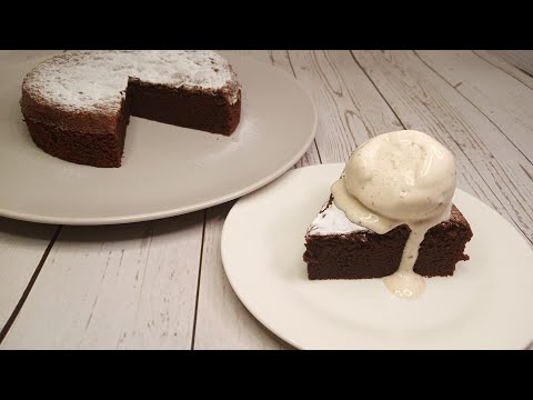 2-ingredients-chocolate-cake-without-oven