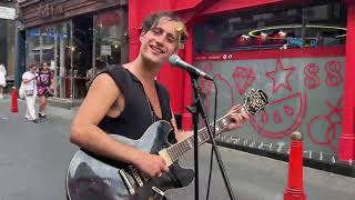 Romain Axisa, (The Big Push) - Blue Moon (Elvis Cover) Live Busking in London -  Aug 22