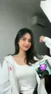 Story wa 30 detik cewek joget seksi