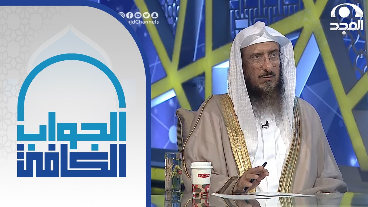 إذا قام الإمام ونسي التشهد الأول فهل يعود له أو يكمل ويسجد للسهو ؟ | الشيخ: سليمان الماجد