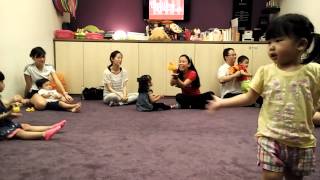Kindermusik: Our Time_Movement Activity: Jing Jang