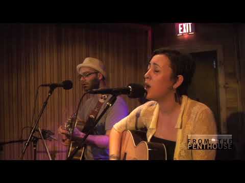 Bess Rogers - What We Want - Live at Tainted Blue Studios