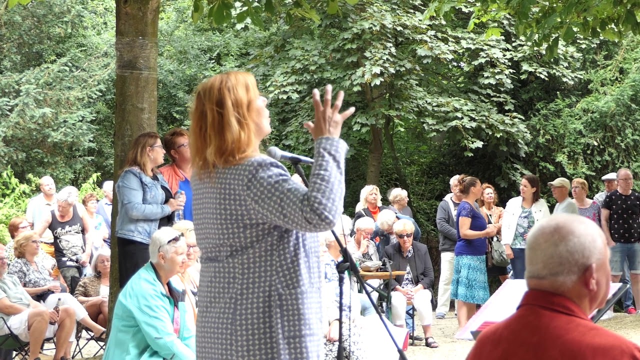 Margriet Eshuijs PopUpkoor "Sweet Dreams" YouTube