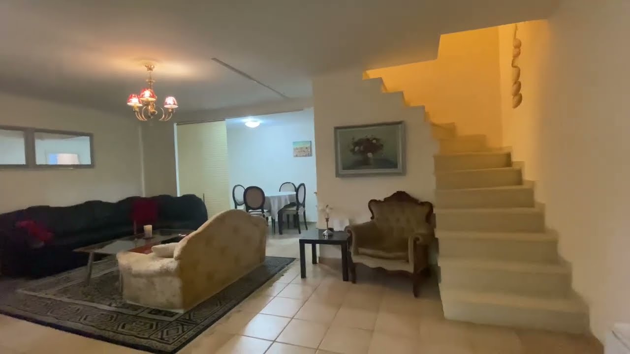 Πωλείται Επιπλωμένη Μεζονέτα 80 τ.μ. στο Παλαιό Φάληρο – Μόλις 150μ. από τη Θάλασσα