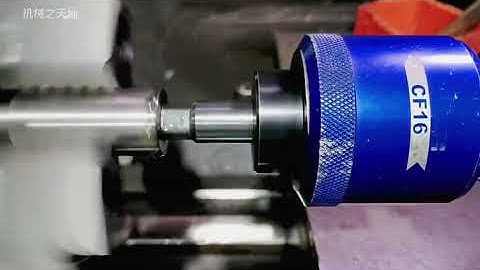 Các tạo lỗ lục giác trên bu lông.