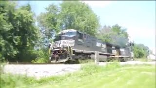 AWESOME HORN SHOW from NS stack train!