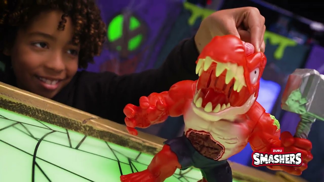 Игрушка в наборе с аксессуарами SMASHERS Horror House-Medium